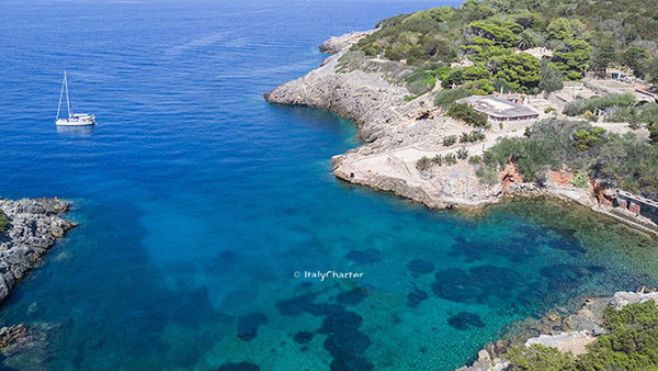 Giannutri itinerari in barca Isola di Giannutri